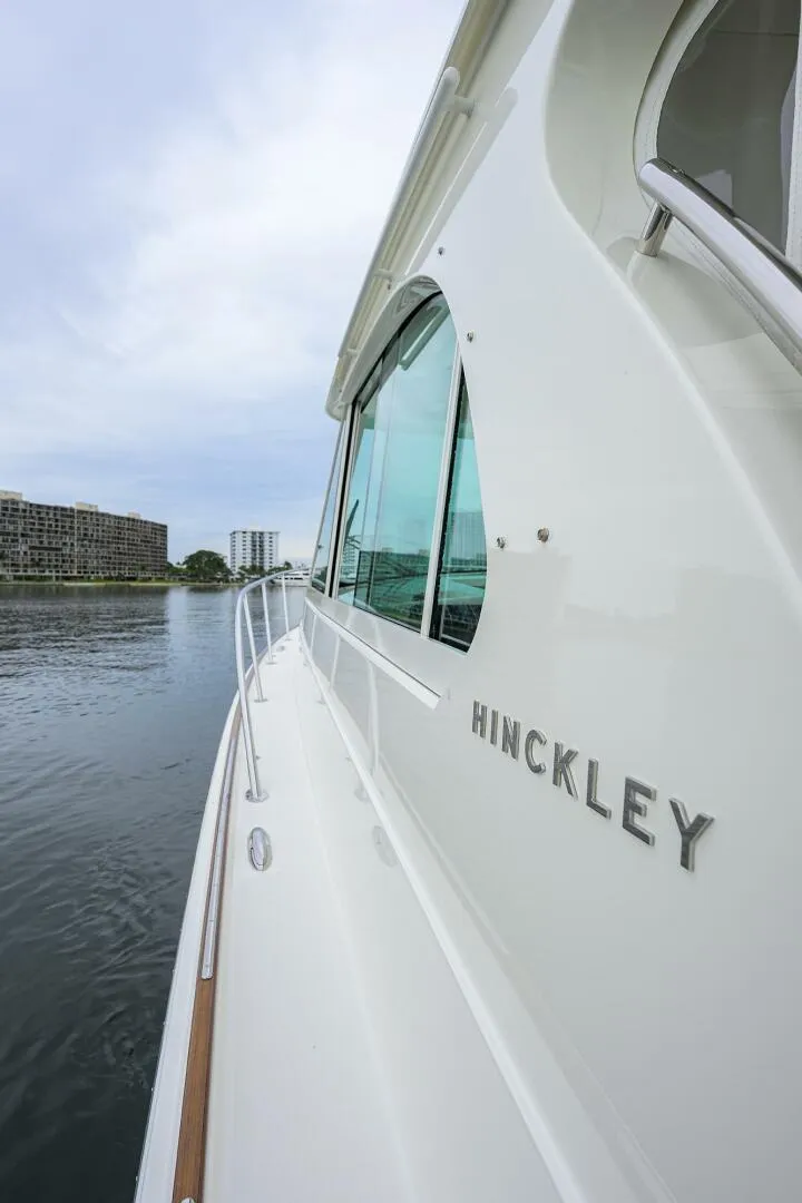 Slide: The Image of Hinckley Yachts 40X 2022 - 22
