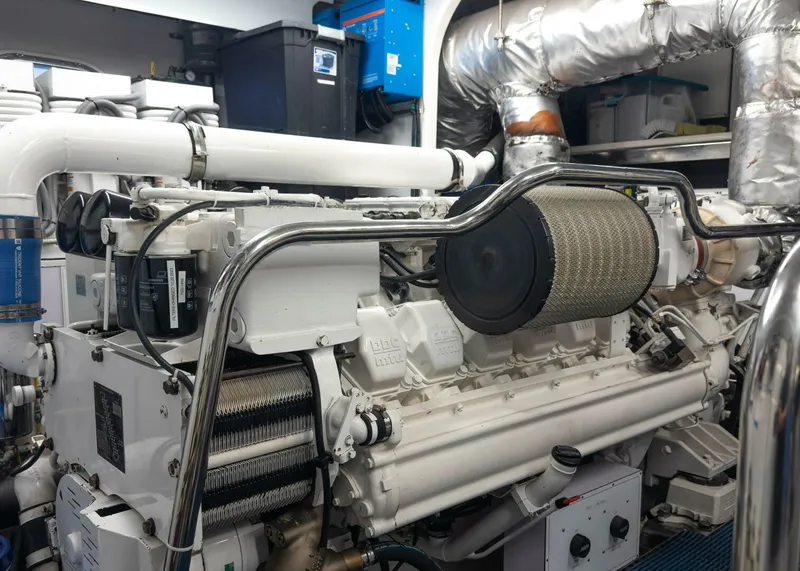 Slide: The Image of Ocean Alexander 80 motoryacht 2005 - 111