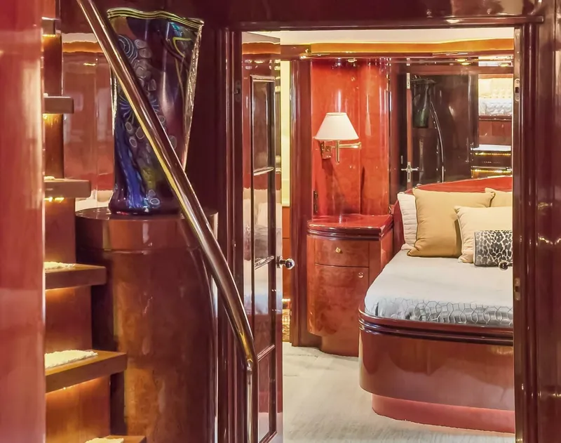 Slide: The Image of Ocean Alexander 80 motoryacht 2005 - 122