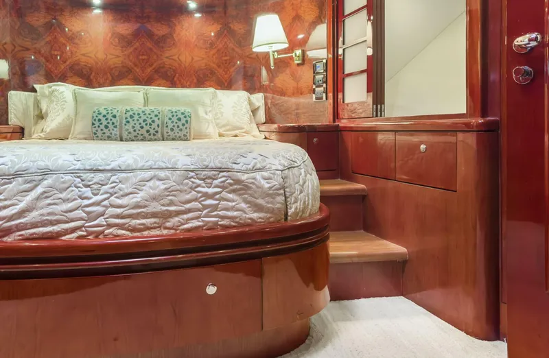 Slide: The Image of Ocean Alexander 80 motoryacht 2005 - 48