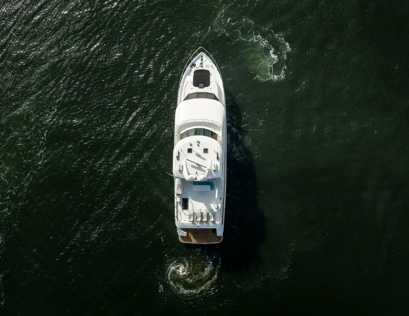 Slide: The Image of Ocean Alexander 80 motoryacht 2005 - 54