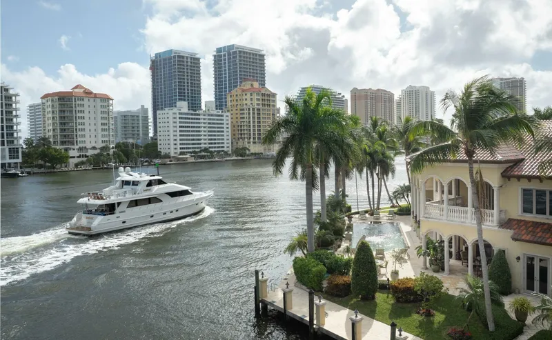 Slide: The Image of Ocean Alexander 80 motoryacht 2005 - 88