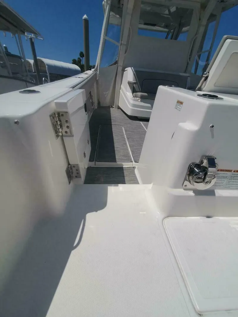 Slide: The Image of Pursuit S 378 Sport 2023 - 12