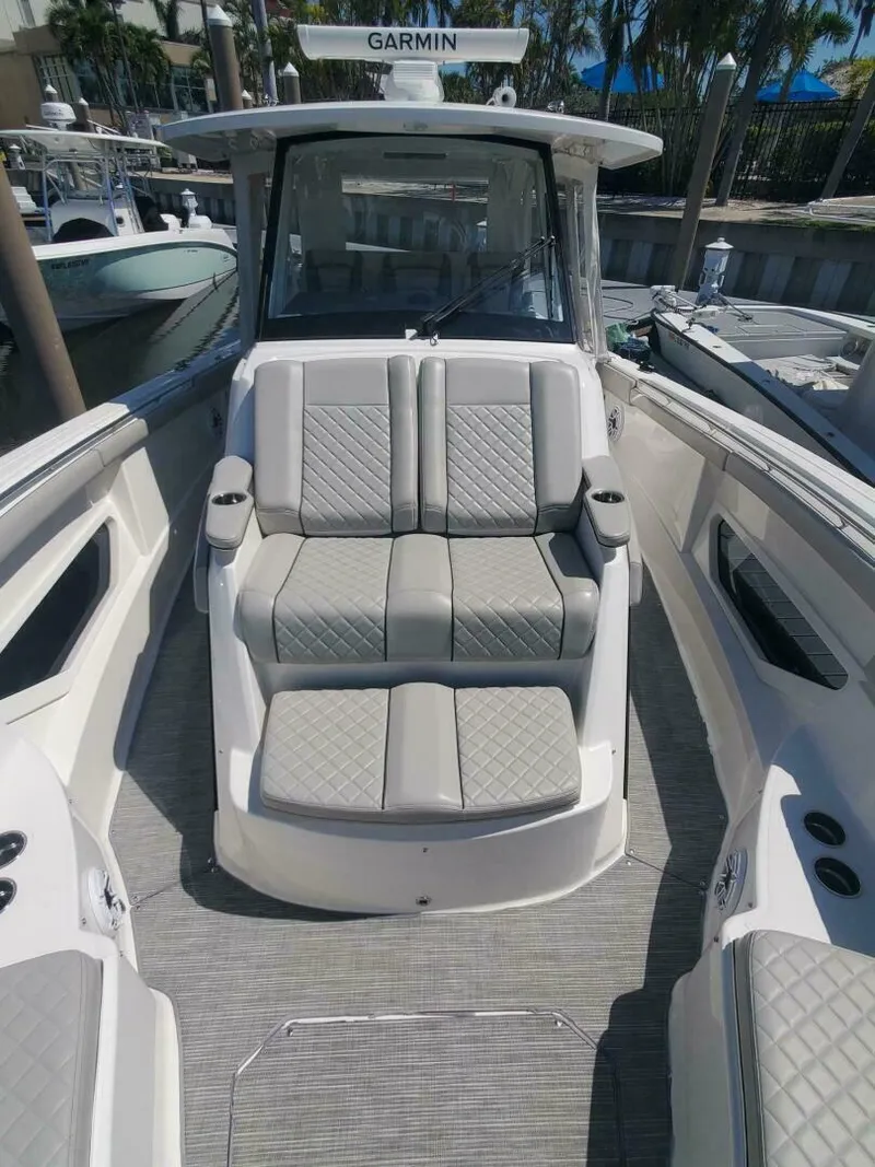 Slide: The Image of Pursuit S 378 Sport 2023 - 29