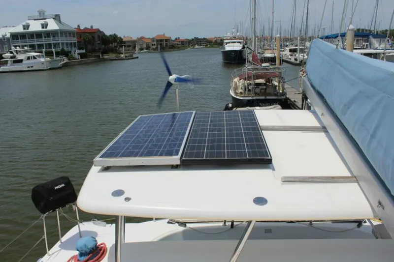 Slide: The Image of Lagoon 380 2010 - 13