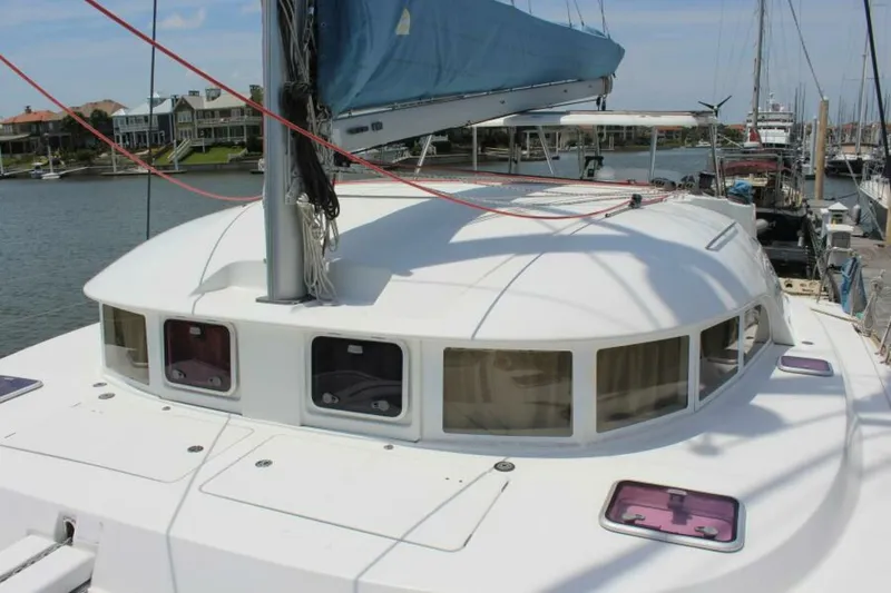 Slide: The Image of Lagoon 380 2010 - 8