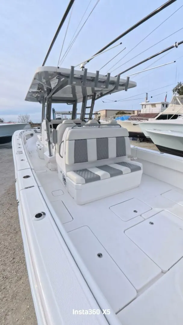 Slide: The Image of Invincible Open Fisherman 2025 - 3