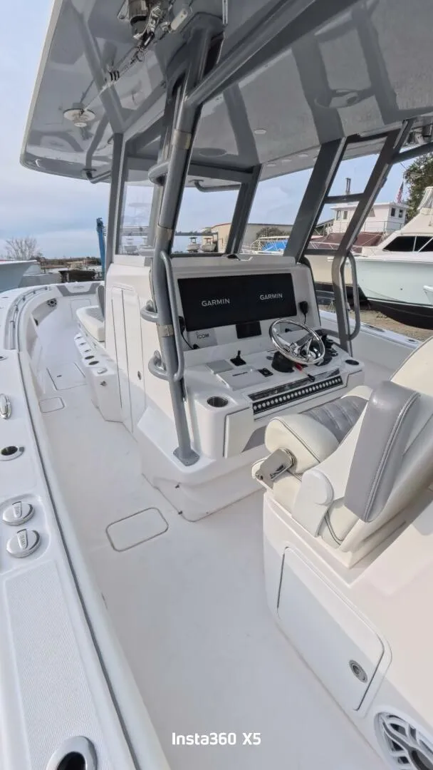 Slide: The Image of Invincible Open Fisherman 2025 - 5