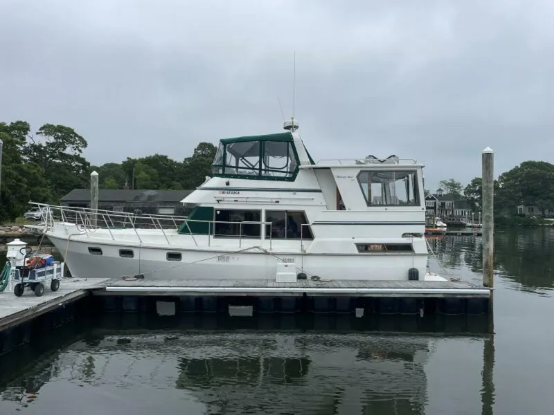 The Image of Heritage East 40 Sundeck 1987 - 0