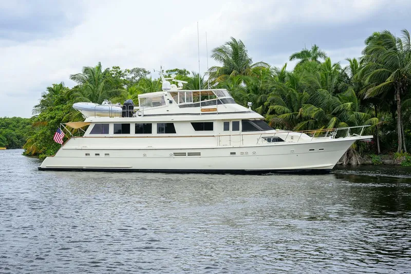 Slide: The Image of Hatteras 78 Cockpit Motor Yacht 1991 - 4