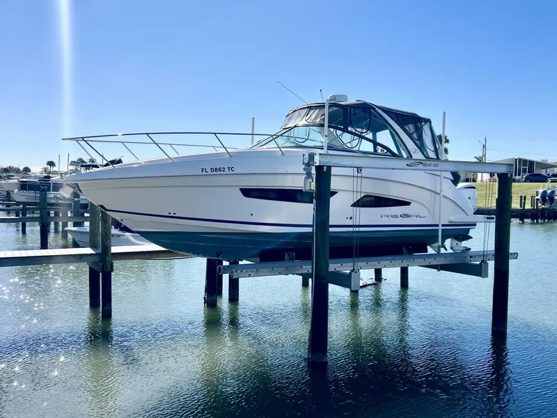 Slide: The Image of Regal 33 XO 2021 - 4