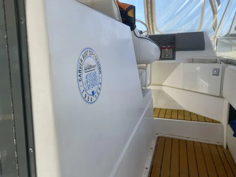 Slide: The Image of Carver Yachts 1994 - 2