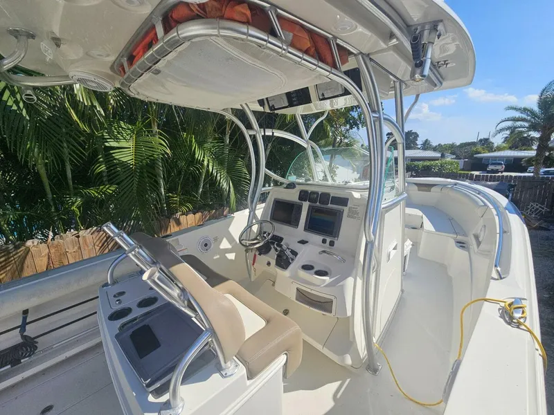 Slide: The Image of Sailfish 290 CC 2013 - 18