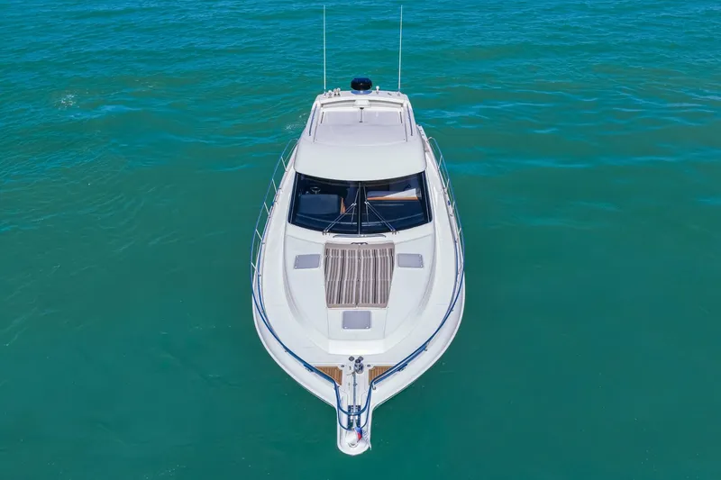 Slide: The Image of Riviera 5000 Sport Yacht 2016 - 20