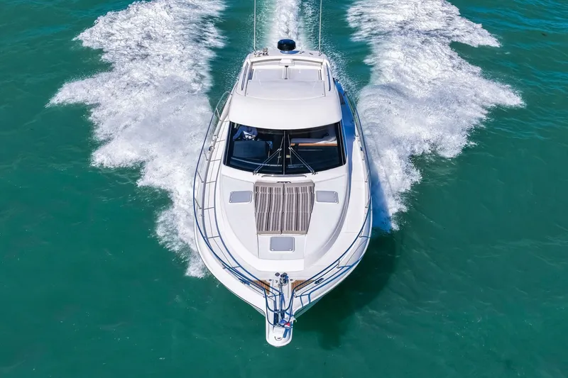Slide: The Image of Riviera 5000 Sport Yacht 2016 - 32