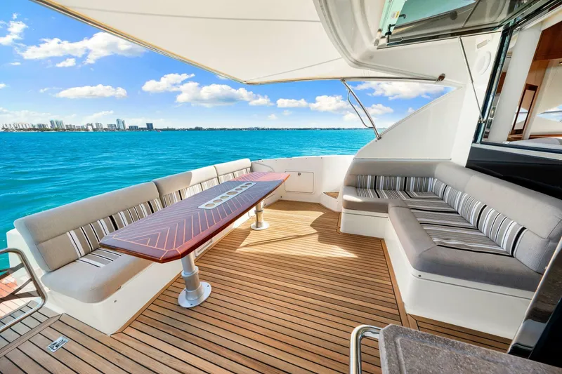 Slide: The Image of Riviera 5000 Sport Yacht 2016 - 47