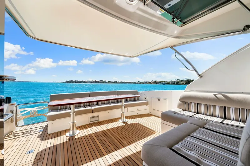 Slide: The Image of Riviera 5000 Sport Yacht 2016 - 48