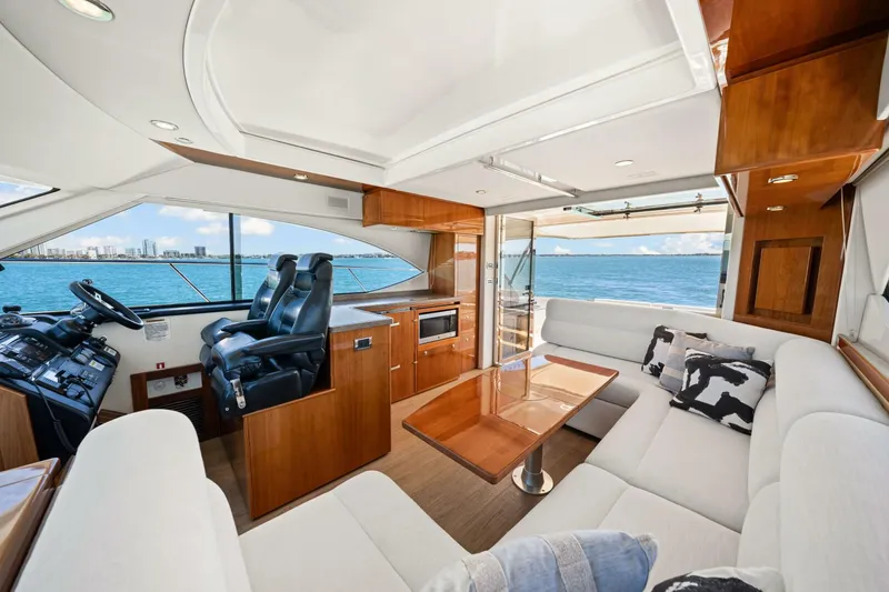 Slide: The Image of Riviera 5000 Sport Yacht 2016 - 61