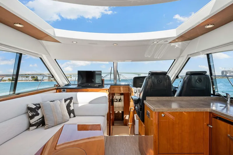 Slide: The Image of Riviera 5000 Sport Yacht 2016 - 63