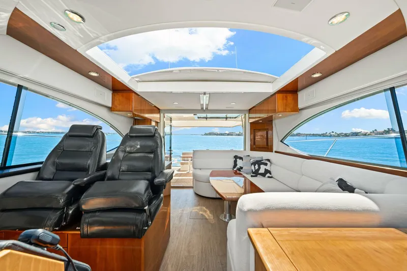 Slide: The Image of Riviera 5000 Sport Yacht 2016 - 66