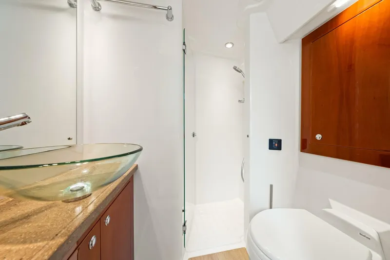 Slide: The Image of Riviera 5000 Sport Yacht 2016 - 73