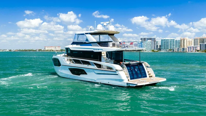Slide: The Image of Absolute 64 Navetta 2022 - 11