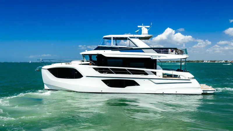 Slide: The Image of Absolute 64 Navetta 2022 - 12