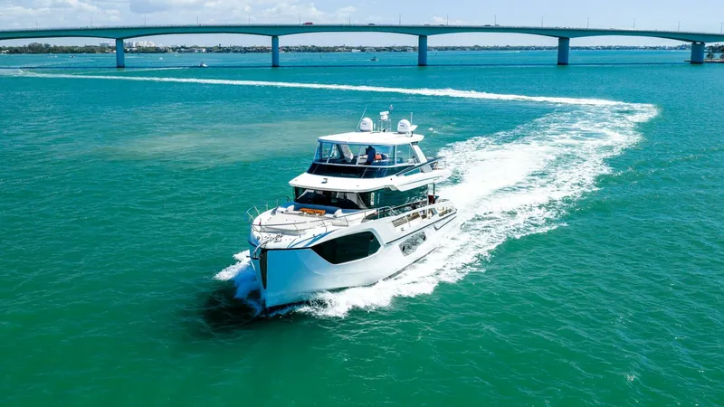 Slide: The Image of Absolute 64 Navetta 2022 - 19