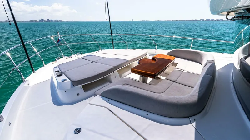 Slide: The Image of Absolute 64 Navetta 2022 - 29