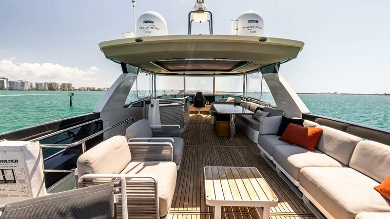Slide: The Image of Absolute 64 Navetta 2022 - 34