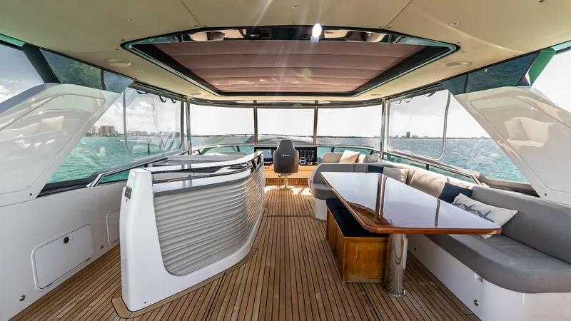 Slide: The Image of Absolute 64 Navetta 2022 - 39