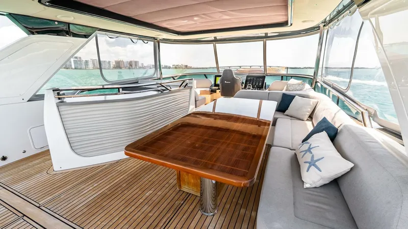 Slide: The Image of Absolute 64 Navetta 2022 - 40