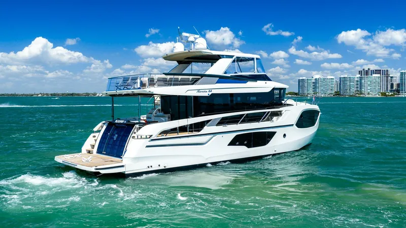 Slide: The Image of Absolute 64 Navetta 2022 - 6