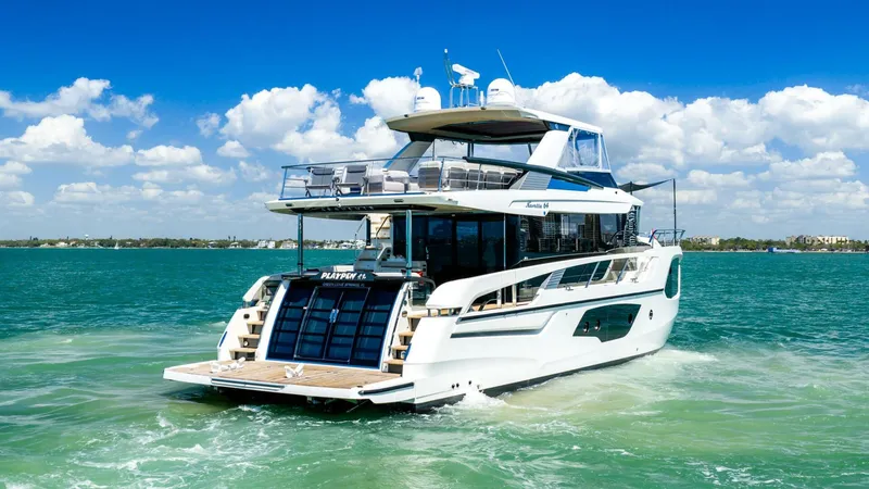 Slide: The Image of Absolute 64 Navetta 2022 - 7