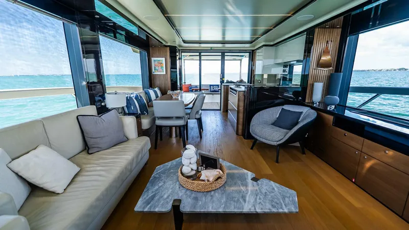 Slide: The Image of Absolute 64 Navetta 2022 - 70