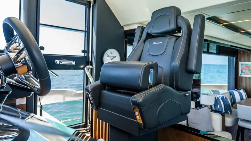 Slide: The Image of Absolute 64 Navetta 2022 - 77