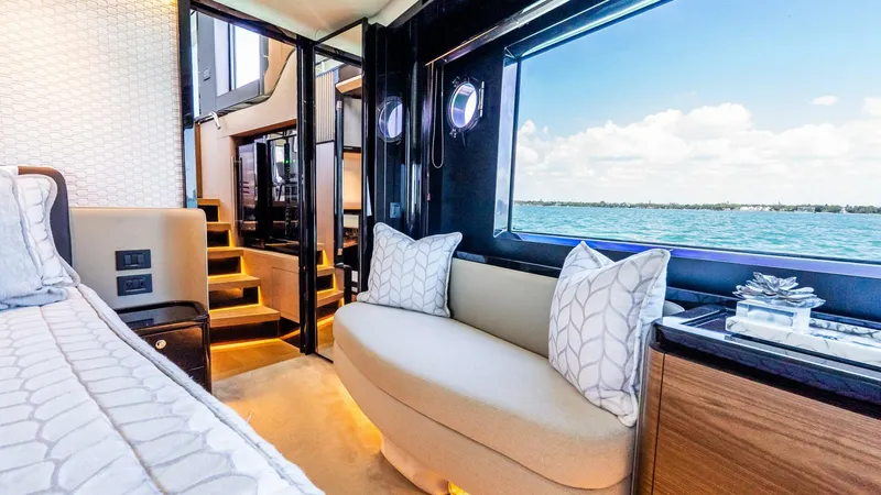 Slide: The Image of Absolute 64 Navetta 2022 - 86