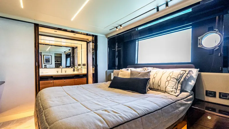 Slide: The Image of Absolute 64 Navetta 2022 - 91