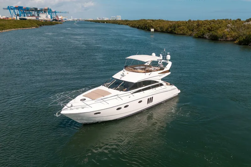 Slide: The Image of Princess 54 Flybridge 2009 - 101