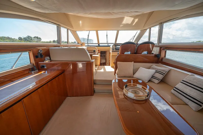 Slide: The Image of Princess 54 Flybridge 2009 - 24