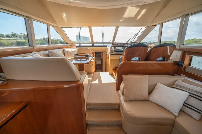Slide: The Image of Princess 54 Flybridge 2009 - 31