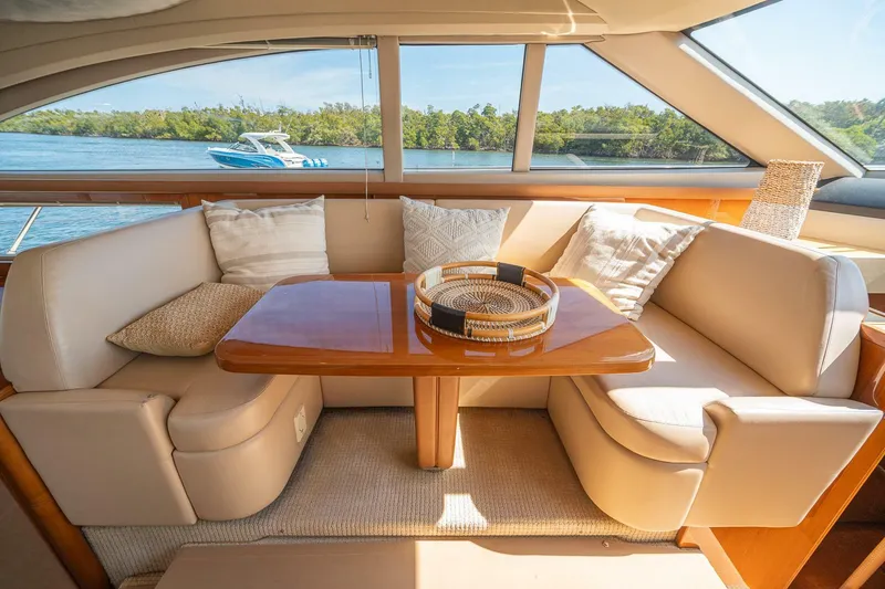 Slide: The Image of Princess 54 Flybridge 2009 - 32