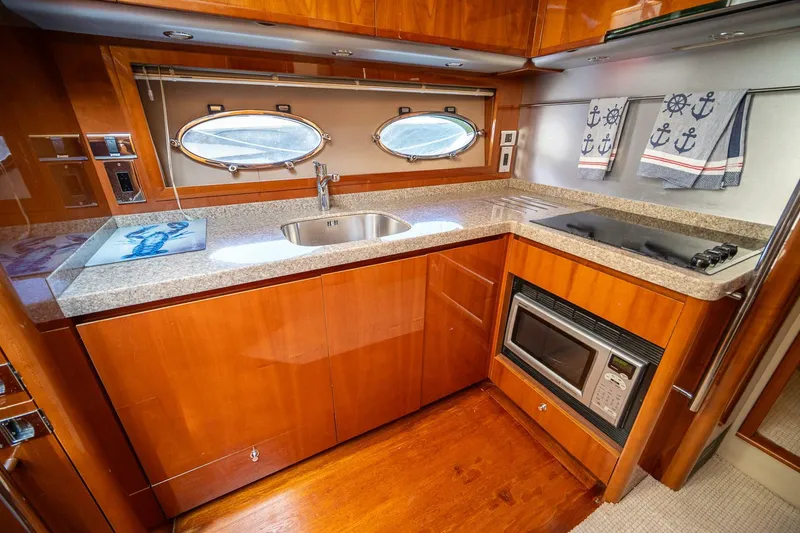 Slide: The Image of Princess 54 Flybridge 2009 - 47