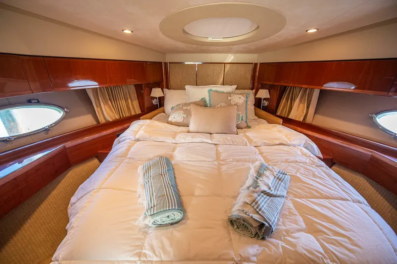Slide: The Image of Princess 54 Flybridge 2009 - 51