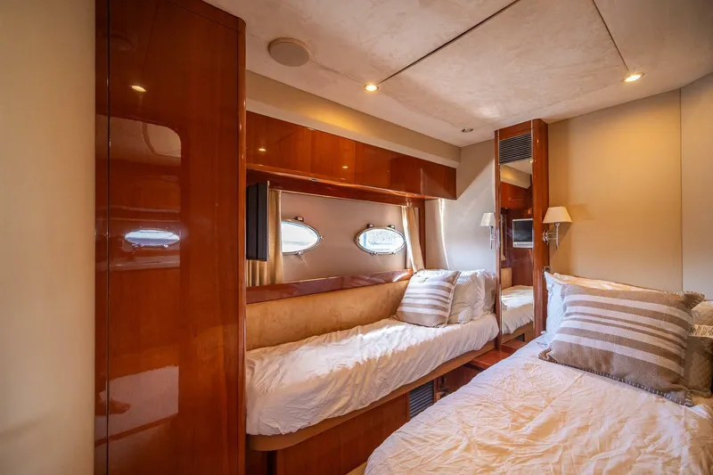 Slide: The Image of Princess 54 Flybridge 2009 - 55