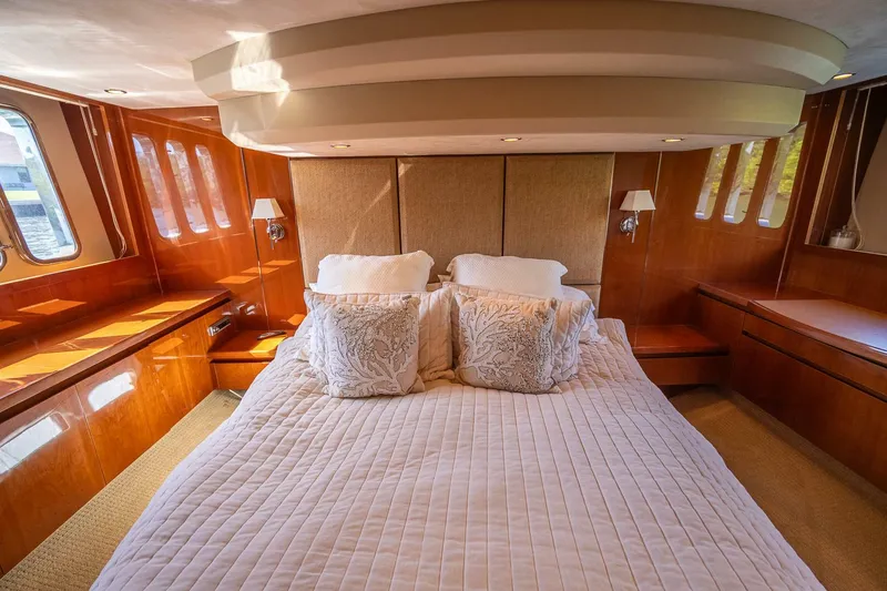 Slide: The Image of Princess 54 Flybridge 2009 - 62