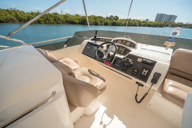 Slide: The Image of Princess 54 Flybridge 2009 - 76