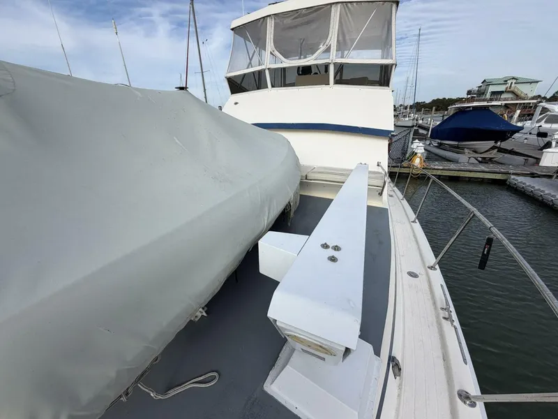 Slide: The Image of Viking 44 Motor Yacht 1987 - 12