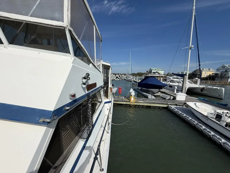 Slide: The Image of Viking 44 Motor Yacht 1987 - 17