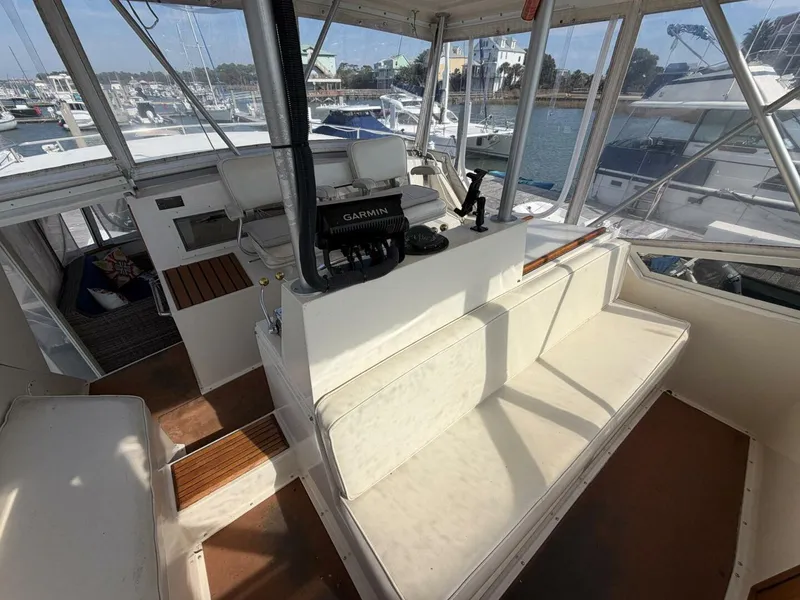 Slide: The Image of Viking 44 Motor Yacht 1987 - 27